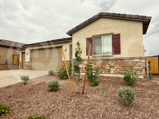 Building Photo - 17590 S Ironwood Bend Dr