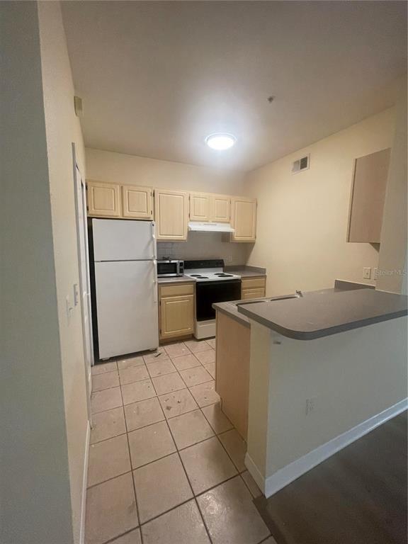 Foto del edificio - 8820 Dunes Ct