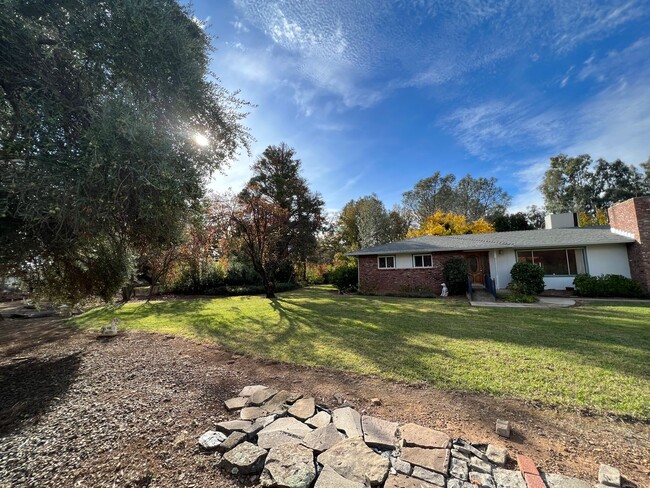 Building Photo - Wonderful Palo Cedro Neighborhood country ...