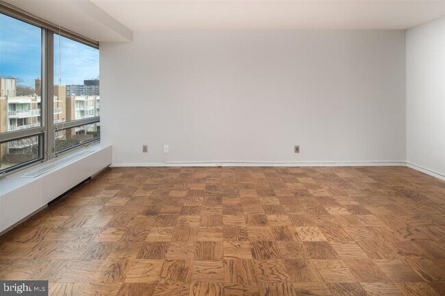 Foto del edificio - 1425 4th St SW