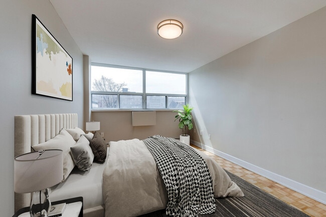 Photo du bâtiment - Robinson Place Apartments