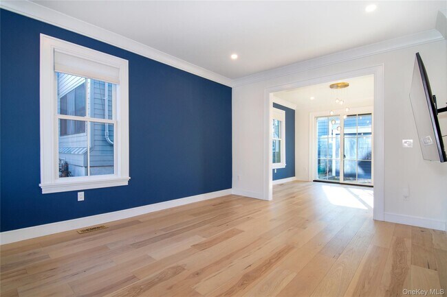 Foto del edificio - 126 Main St