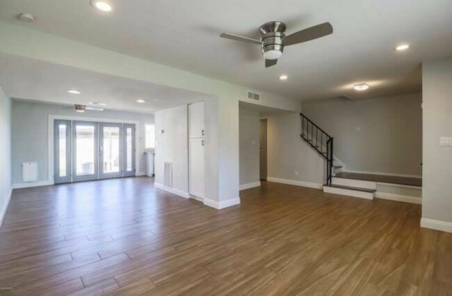 Building Photo - 8237 E McDonald Dr