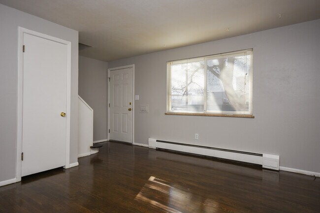 Entry - 8845 W 45th Pl
