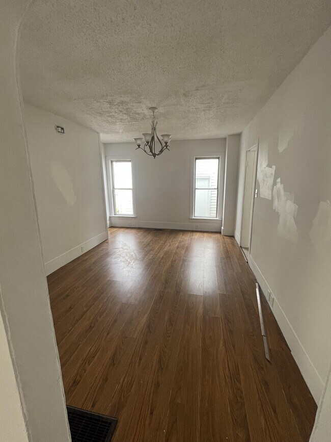 Foto del edificio - 1008 Kenilworth Ave