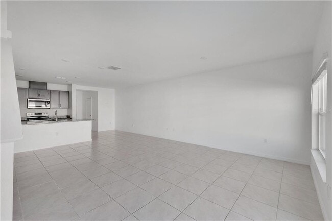 Building Photo - 625 Stoney Pointe Cir