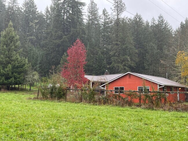 Foto del edificio - 84693 Sarvis Berry Ln