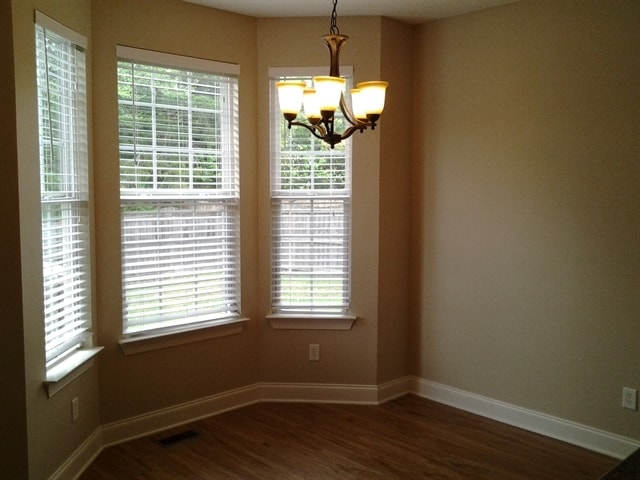 Foto del edificio - 824 Daybreak Dr