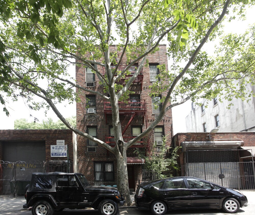 Building Photo - 105 Luquer St