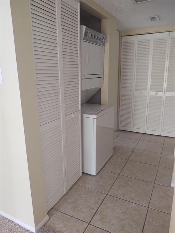 Building Photo - 2208 Bahia Vista St