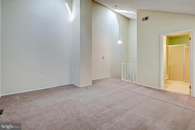 Foto del edificio - 86 Drewes Ct