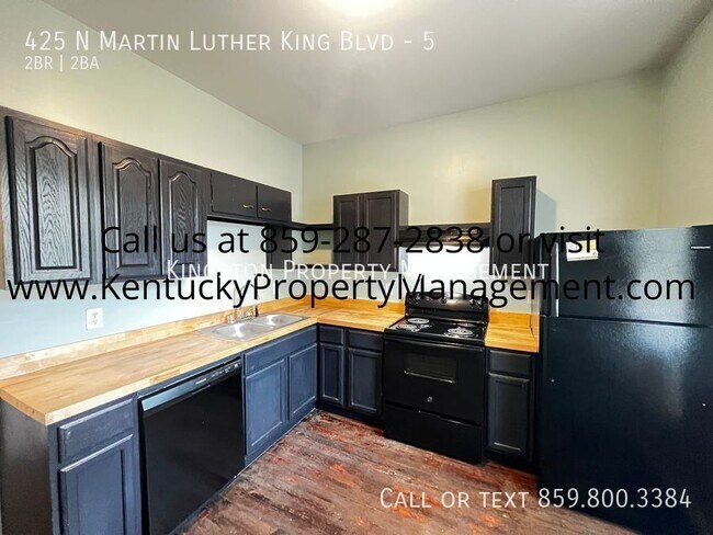 Building Photo - Spacious 2 Bedroom Now Available!