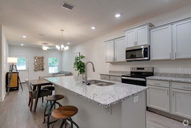 2HAB, 2BA - 1,045 ft² - Walker Point
