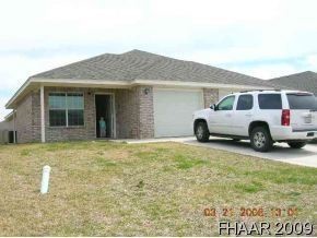 Primary Photo - 320 Cedar Ridge Dr