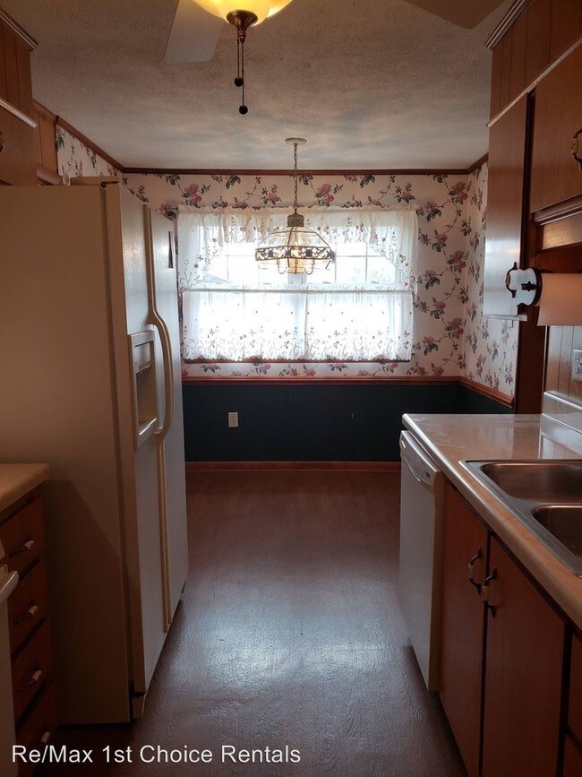 Building Photo - 3 br, 2 bath House - 1391 Goshen Road