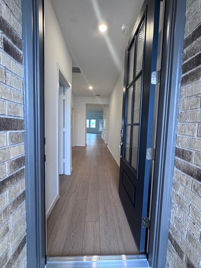 Building Photo - 21554 Coronado Grn Dr