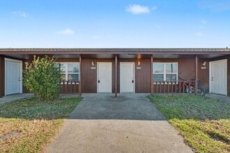 Building Photo - 1241-1247-1247 W Sunset Dr