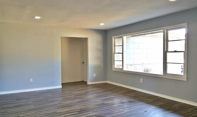 Foto del edificio - 4817 40th St