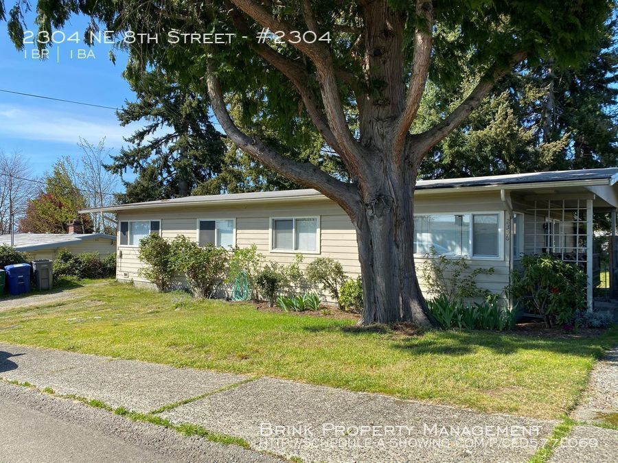 2304 NE 8th St Unit 2304, Renton, WA 98056 Room for Rent in Renton