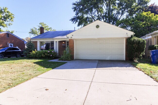 Foto del edificio - 28622 Milton Ave