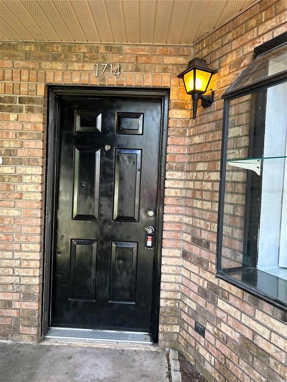 Foto del edificio - 1714 Foxhall Cir