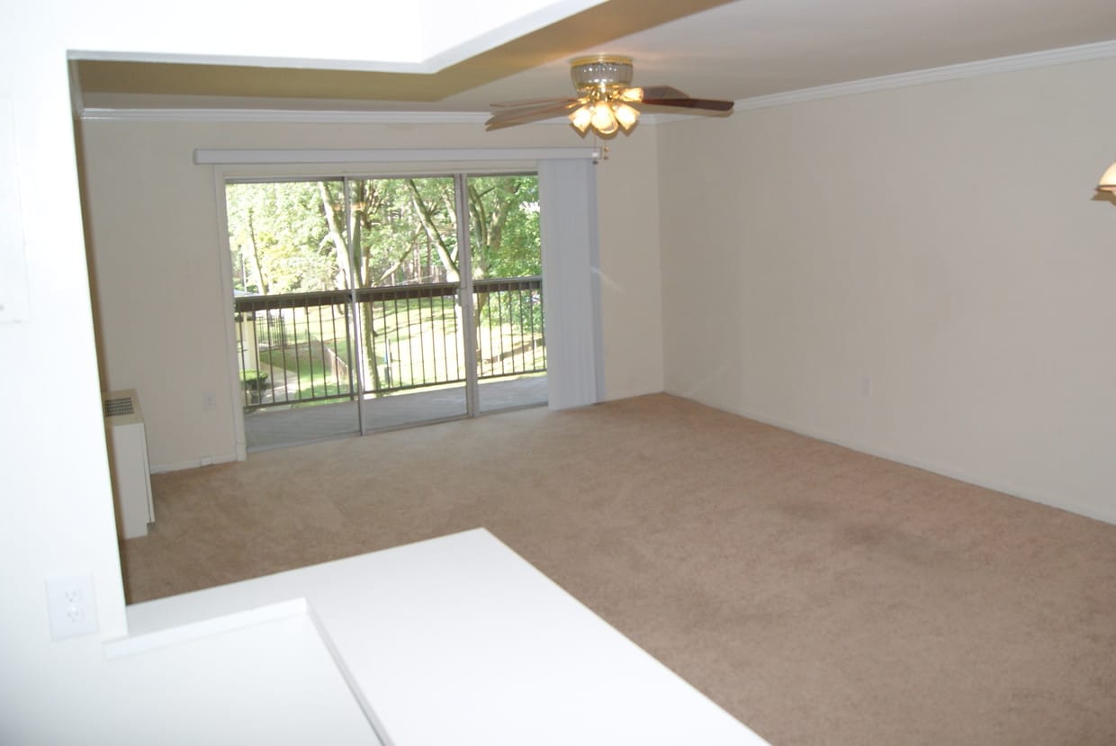 7420 Lakeview Dr, Bethesda, MD 20817 Condo for Rent in Bethesda, MD