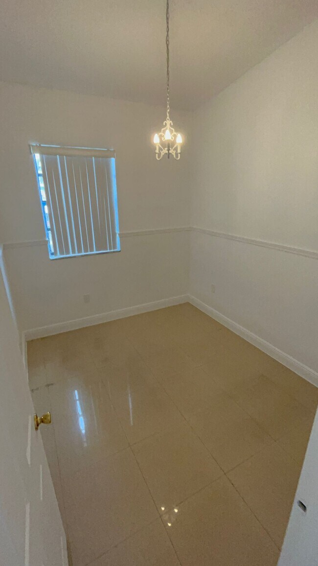 Foto del edificio - 6740 NW 189th Ter
