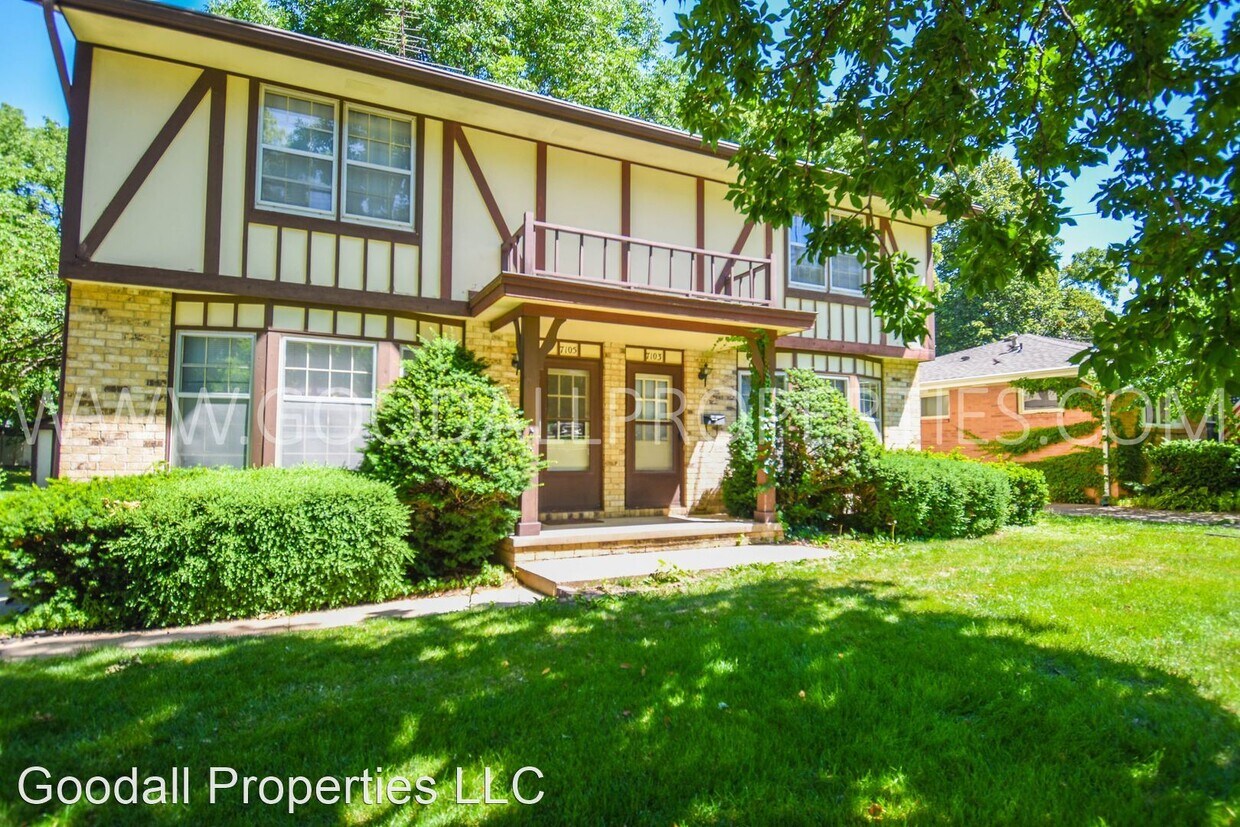 Primary Photo - 2 br, 1.5 bath House - 7103 Forest Ct