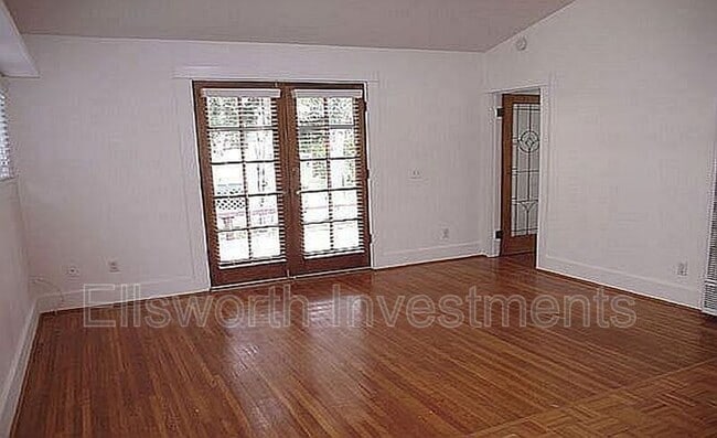Building Photo - 1627 Brookes Ave