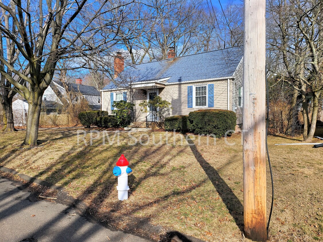Primary Photo - 4 bedroom - Single Family Home for Rent in...