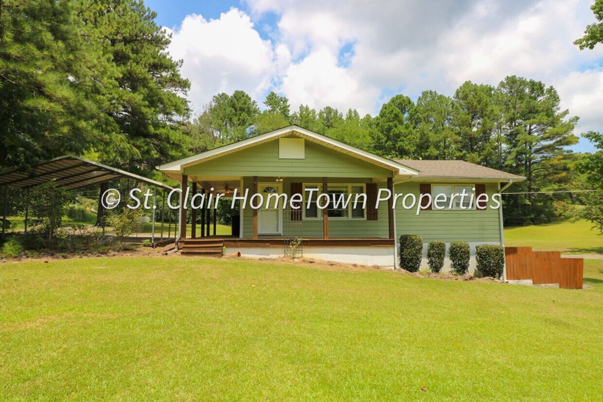 Primary Photo - Cozy Home in Odenville