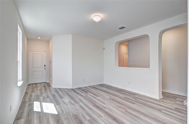 Foto del edificio - 3423 Old Almonte Dr