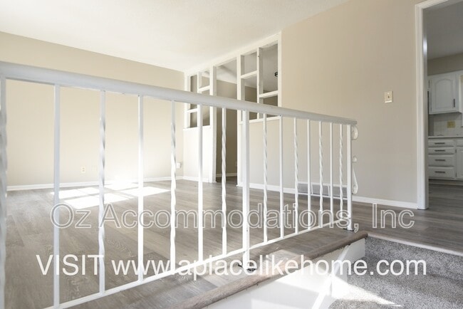 Foto del edificio - 8206 W 57th Terrace