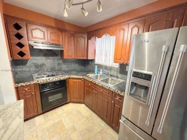 Foto del edificio - 8350 Taft St