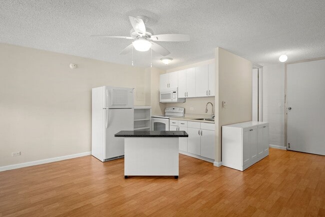 Photo - Makiki rental w/parking House