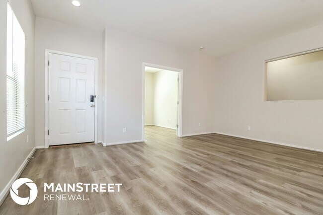 Foto del edificio - 15220 W Shaw Butte Dr