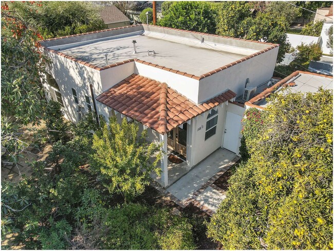 Building Photo - Charming 1 bedroom ADU in Santa Ana!