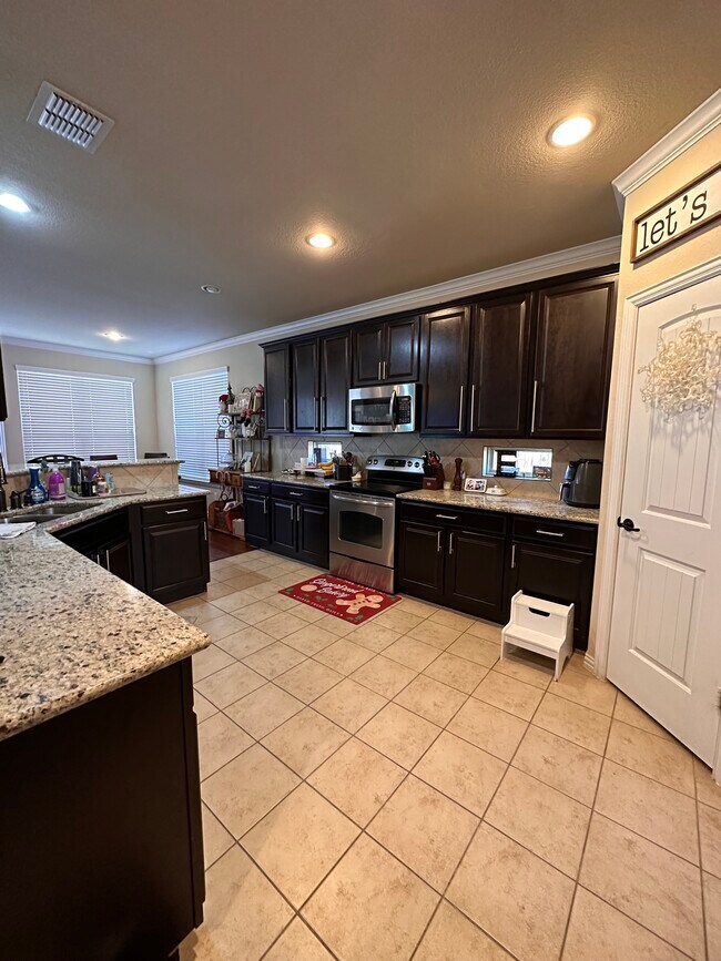 Foto del edificio - 11808 Yarmouth Ln