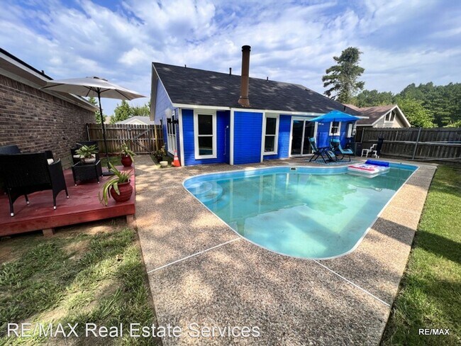 Building Photo - 2 br, 2 bath House - 9117 Bernadette