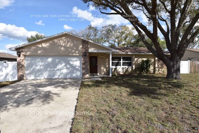 Building Photo - 1185 Village Forest Pl