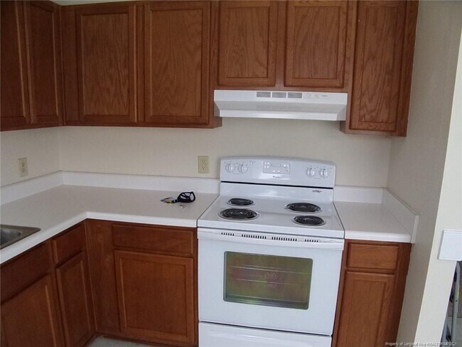 Building Photo - 4894 Fogarty Dr
