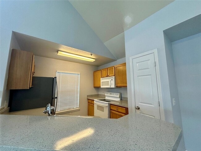 Photo - 9141 Lee Vista Blvd Apartment