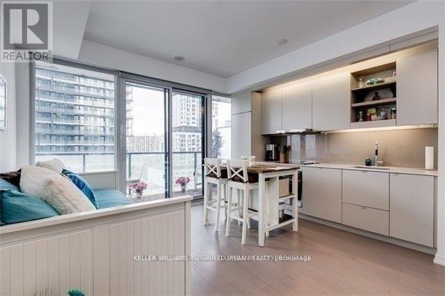 Photo du bâtiment - 101 Peter St