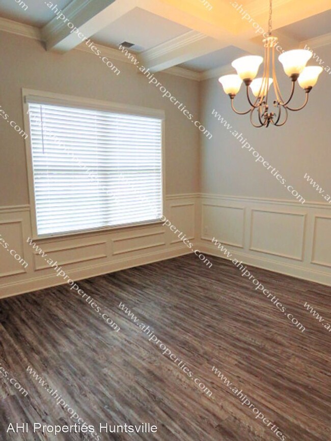 Building Photo - 4 br, 2.5 bath House - 5115 Devonshire Dri...