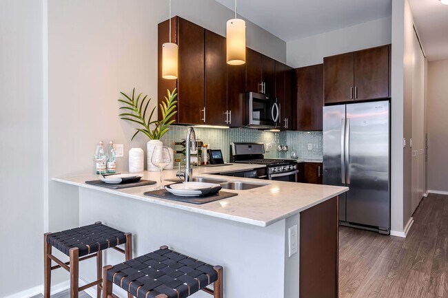 Foto del edificio - 619 W Randolph St