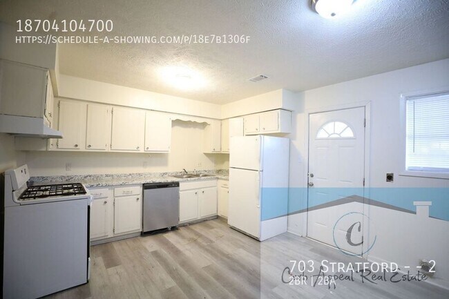 Foto del edificio - 703 Stratford Dr
