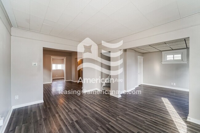 Foto del edificio - 1020 Grove Ave