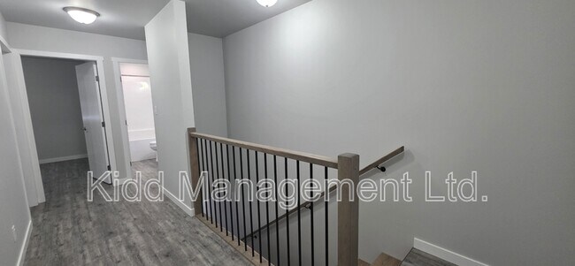 Photo du bâtiment - 1183 Blackburn N Rd