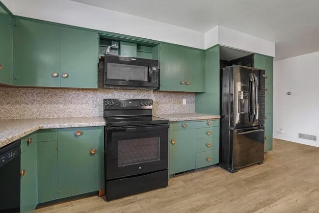 Foto del edificio - 216 Diana Dr