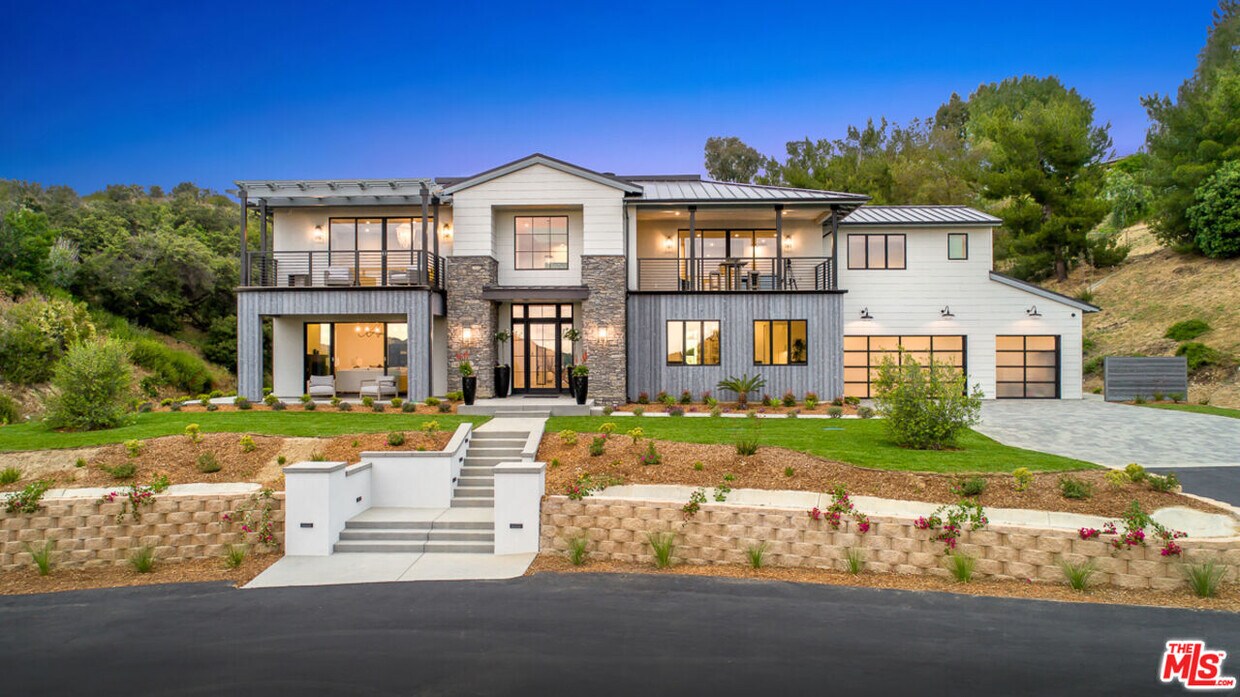 Foto principal - 24277 Dry Canyon Cold Creek Rd